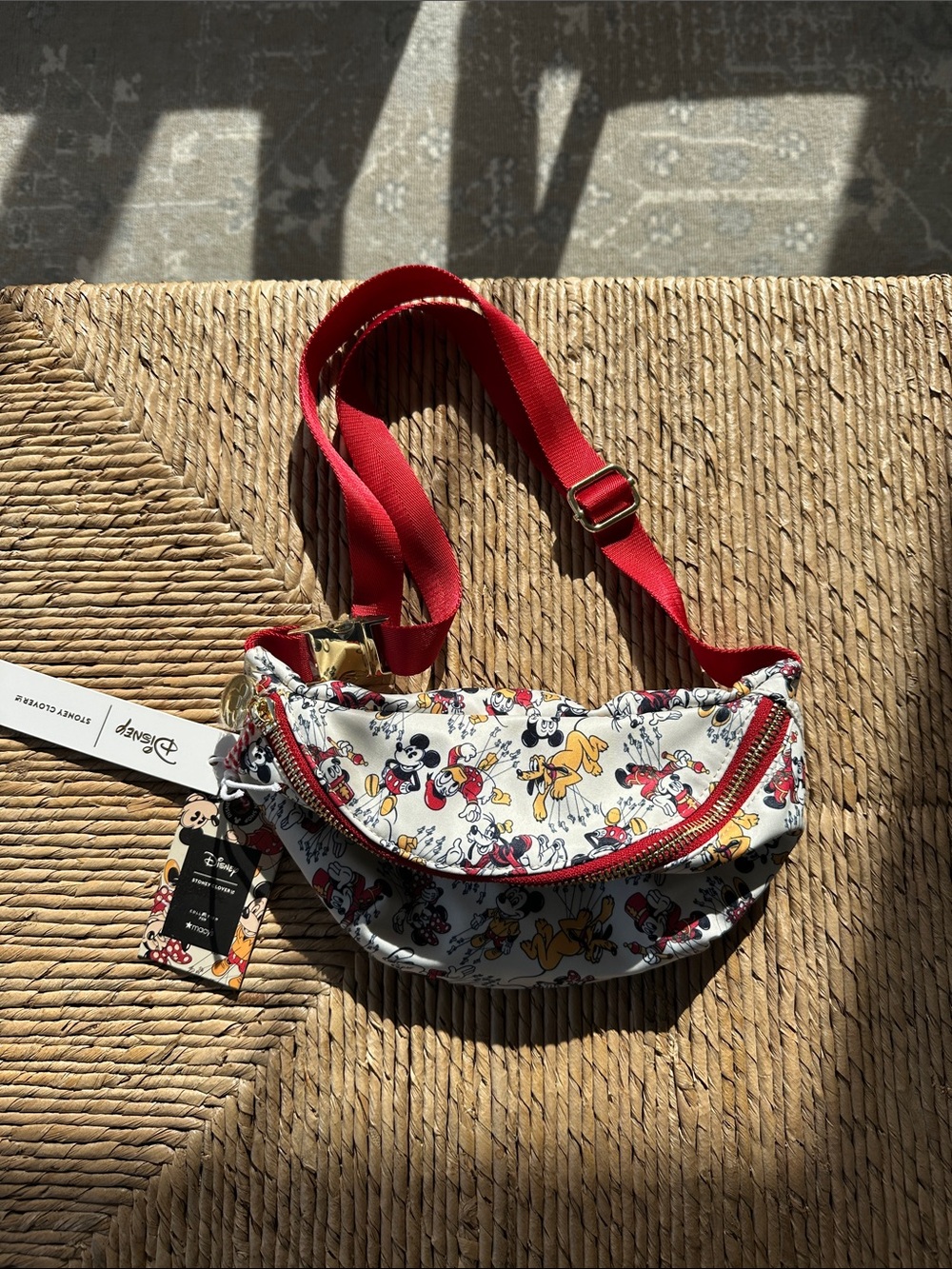 Disney Stoney clover White Mickey & Friends Red Strap Crossbody Belt Bag